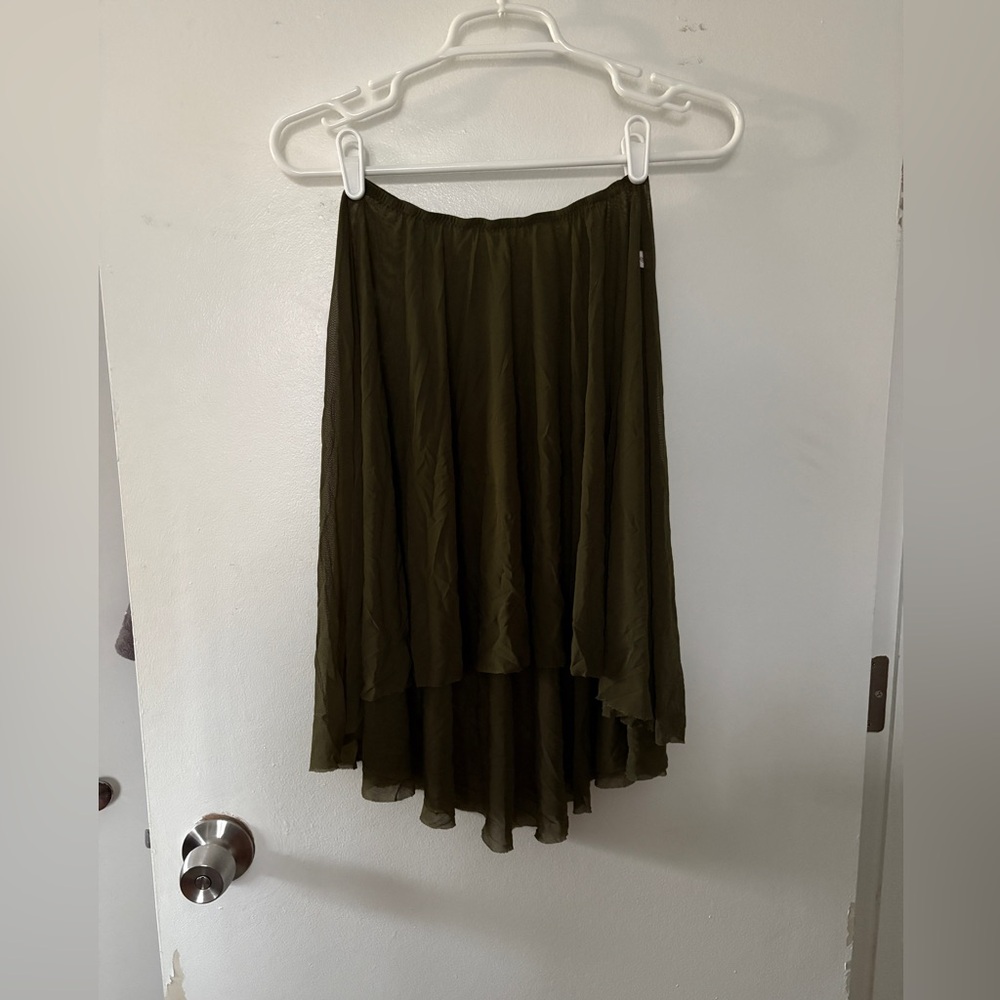 Dark Green Mesh Pull-Up Skirt 🌲